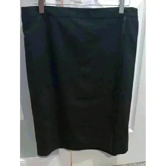 Alfred Dunner (14) Black Knee Length Elastic Sides Front Slit Fully‎ Lined - Picture 2 of 8